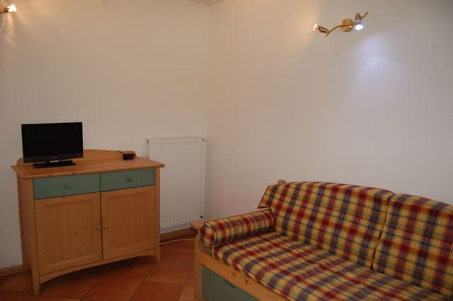 Apartment, 3 Bedrooms, Kitchenette (Ground floor)
