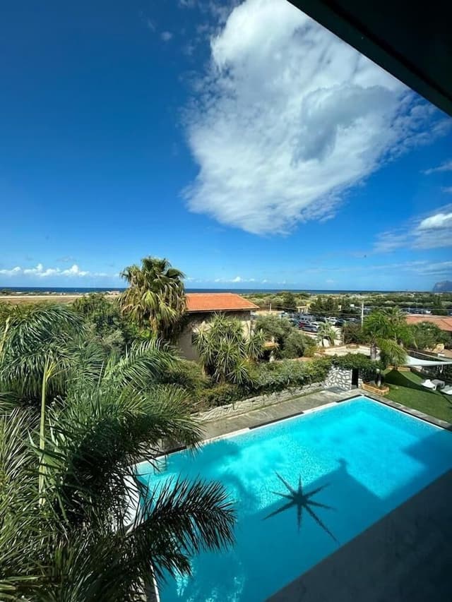 Triple Room, Pool View
