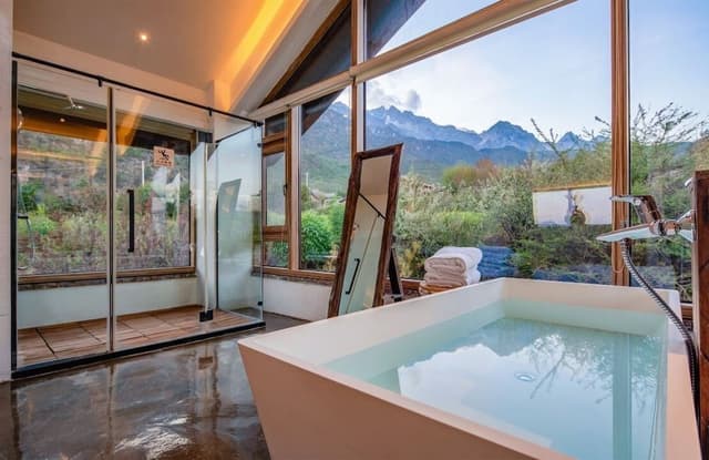 Superior Loft
