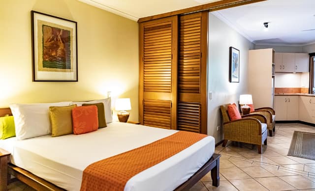 1 Bedroom Apartment with Spa