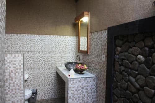 Standard Double or Twin Room with Air Conditioning
