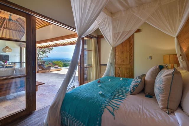 Villa Baja Barat