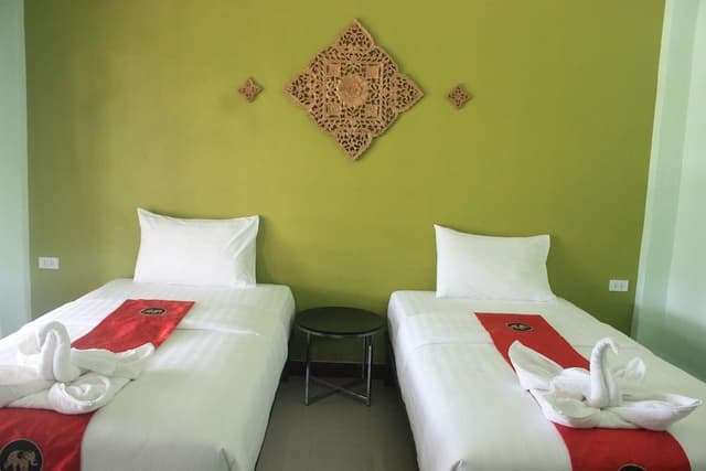 Standard Twin Mountain View Room