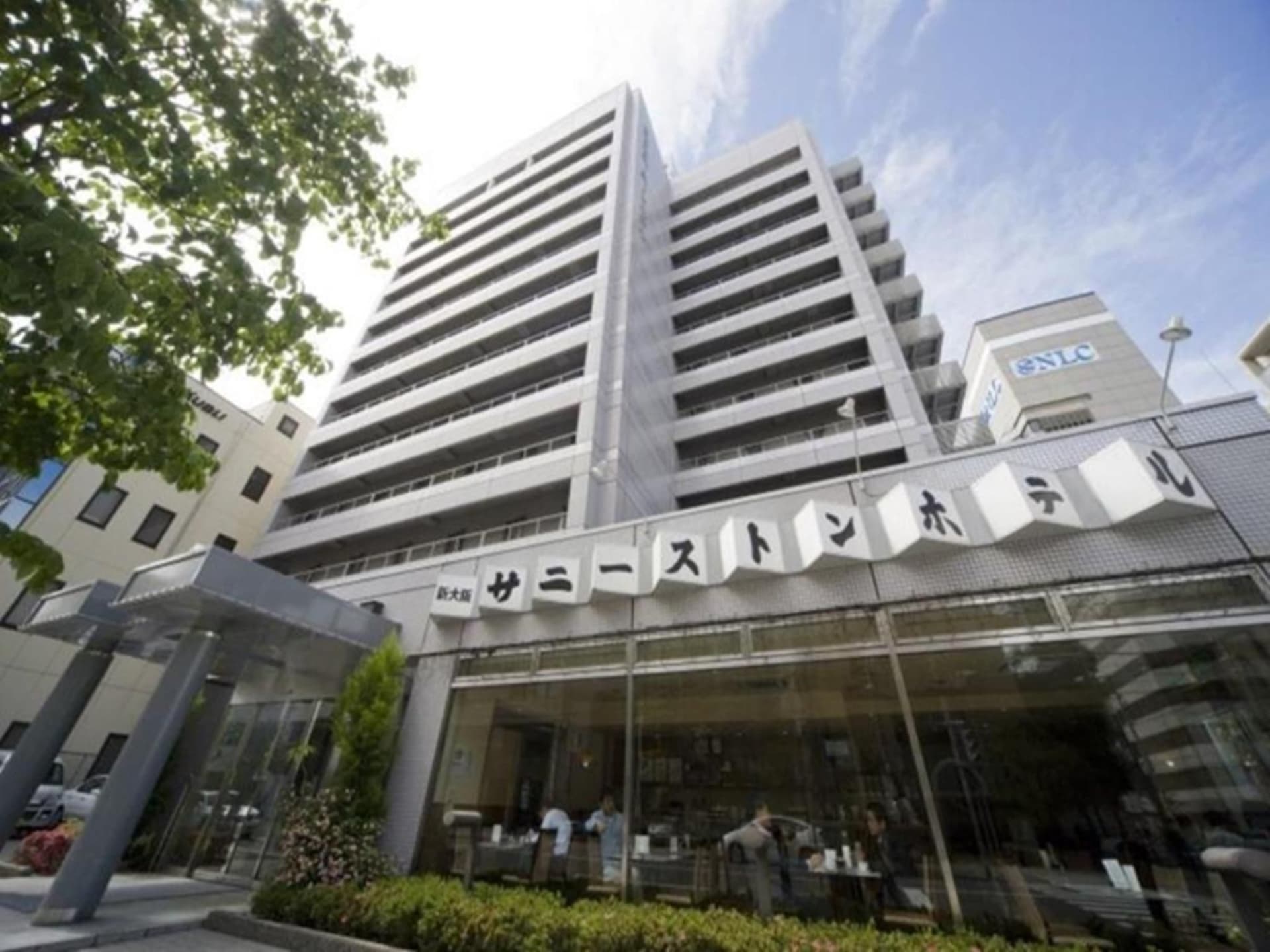 โรงแรมชิน-โอซาก้า ซันนี่สโตน โรงแรมชิน-โอซาก้า ซันนี่สโตน