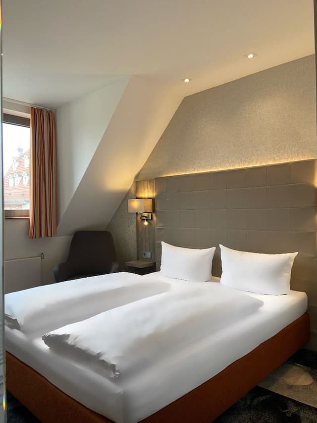 Basic Double Room