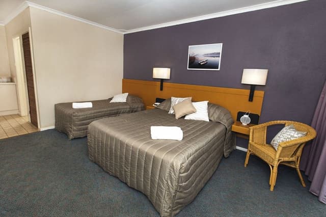 Executive Room (Twin Share)