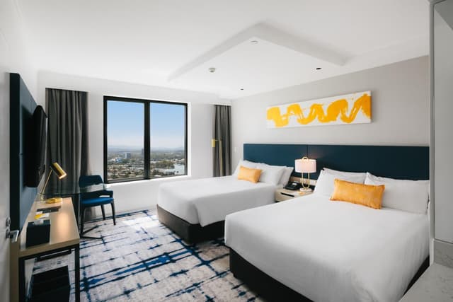2 Double Premium Mountain View