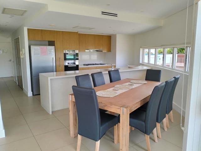 Family Apartment, 3 Bedrooms, Courtyard View