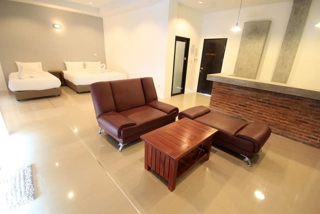 Deluxe Seaview