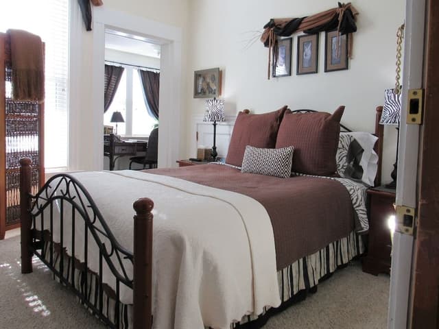Design Suite, Ensuite, Mountain View (Sycamore- 4)