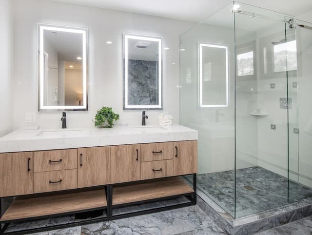 Condo, 3 Bedrooms
