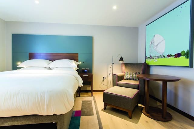 Signature Twin Room