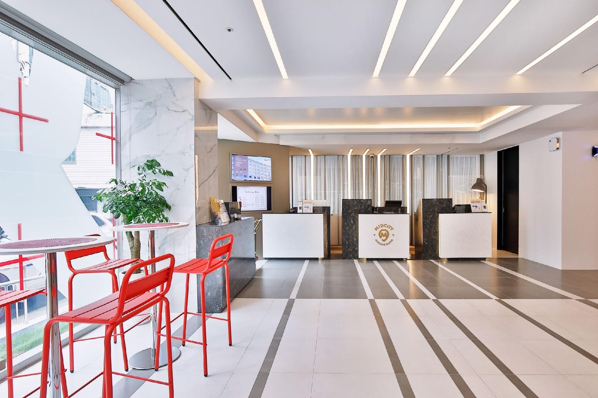 โฮเทล มิดซิตี้ มย็องดง (Hotel Midcity Myeongdong)3