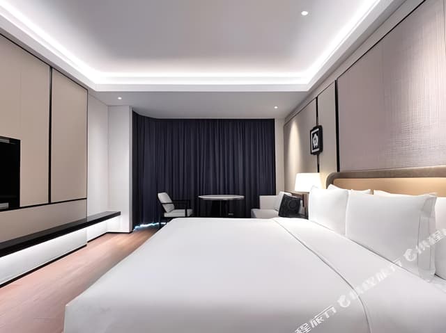 Grand Deluxe King