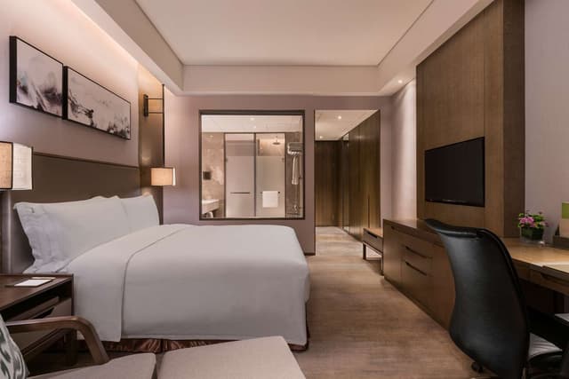 KING EXECUTIVE ROOM WITH LOUNGE ACCESS