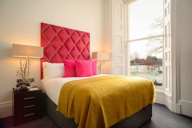 Standard Double Room, 1 King Bed, Park View