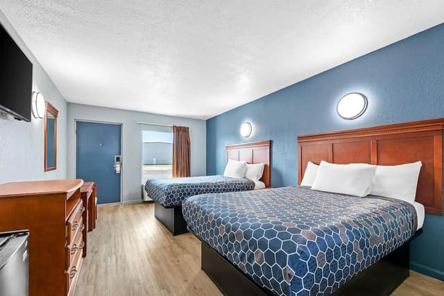 Room, 2 Double Beds, Smoking