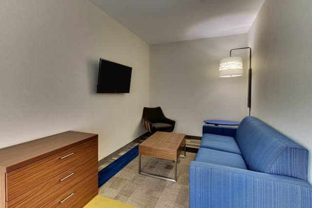 Suite, Multiple Beds