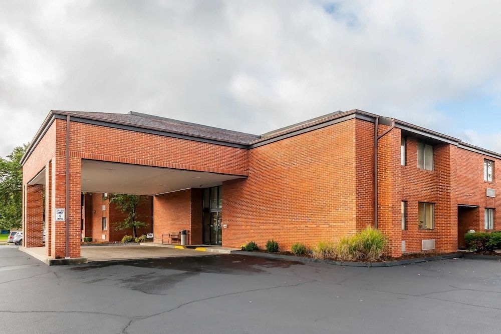 Quality Inn2