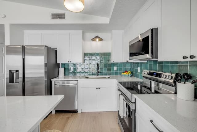 Family Condo, Beach View