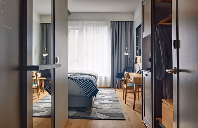 TWIN PREMIUM ROOM