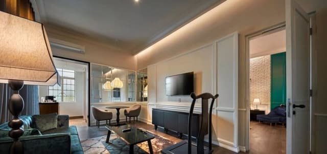 Suite