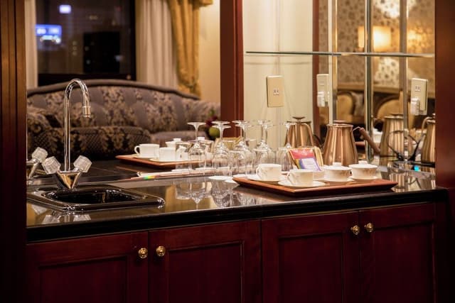 Presidential suite, Non Smoking (120sqm connected 40sqm)