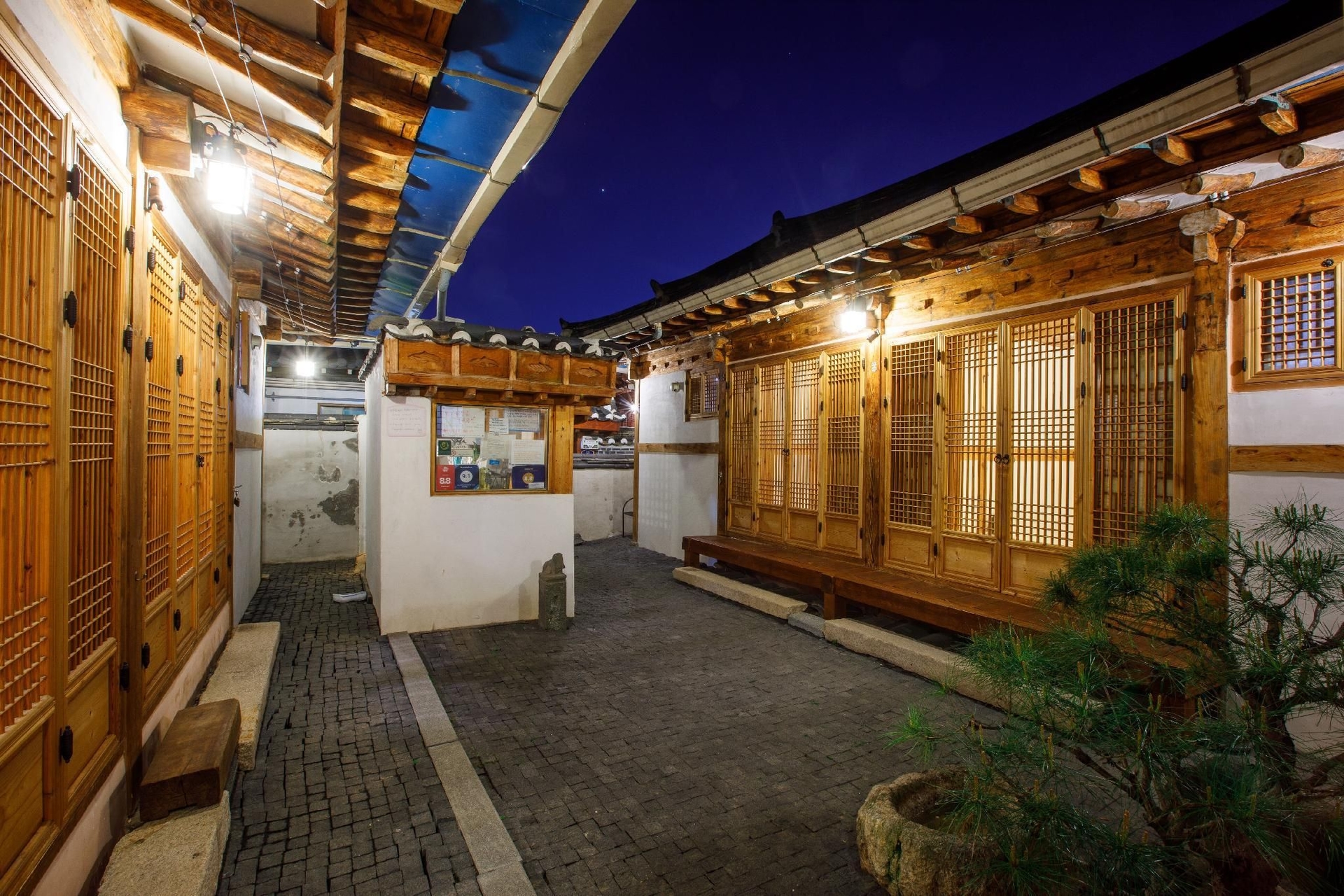 แคอุนแช ฮันอก เกสต์เฮาส์ ชอนจู (Gaeunchae Hanok Guesthouse Jeonju)0