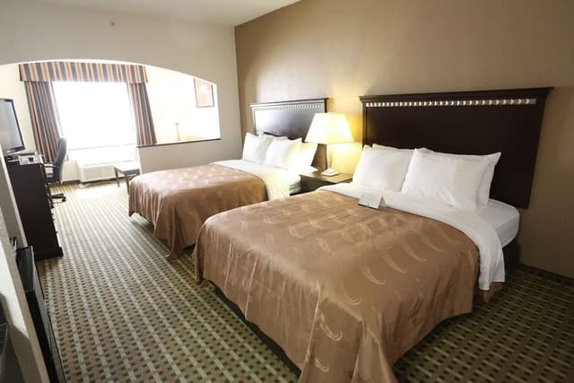 Standard Suite, 2 Queen Beds, Non Smoking