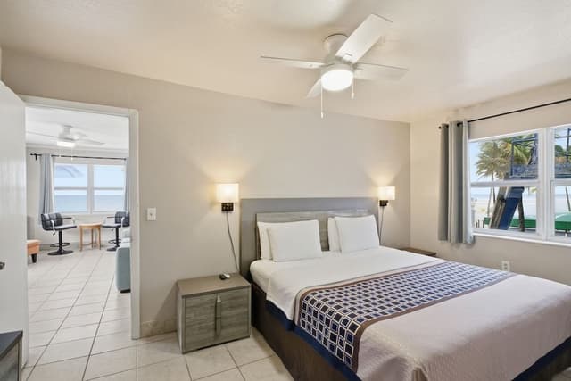 Deluxe Suite, 1 Bedroom, Kitchen, Ocean View