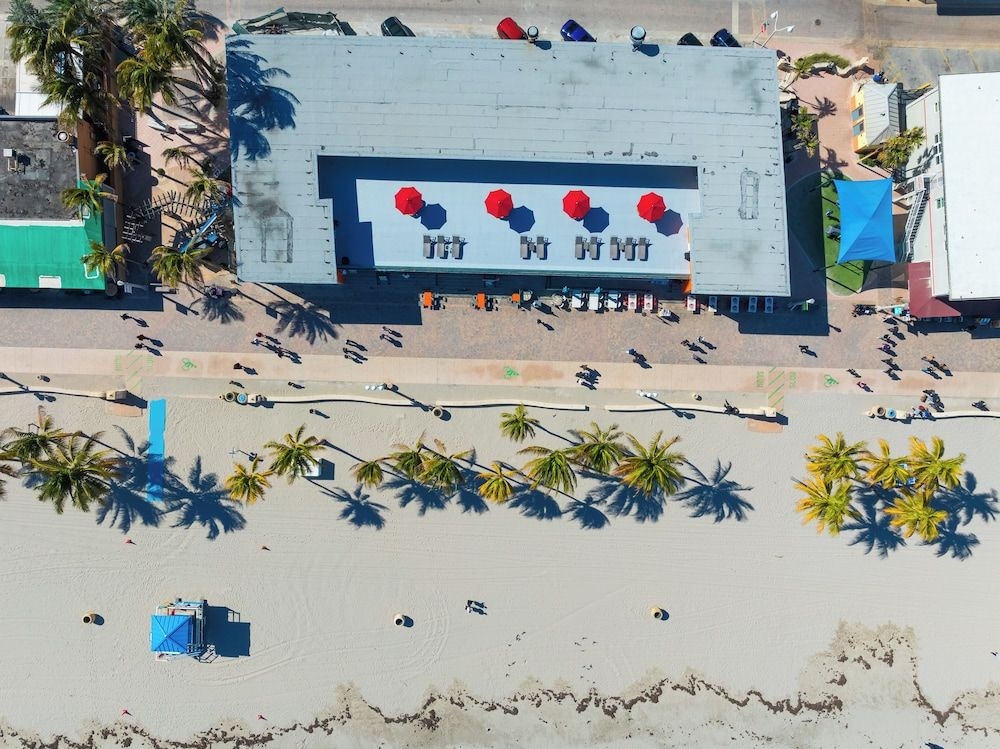 Hollywood Beach La Terrace Oceanfront0