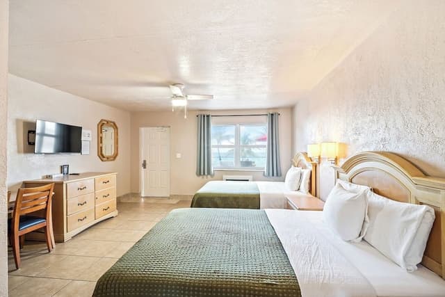 Standard Room, 2 Queen Beds, Kitchen, Ocean View