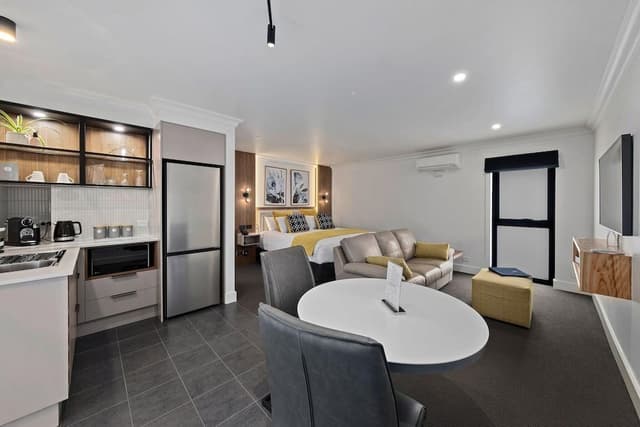Premier Studio, 1 King Bed
