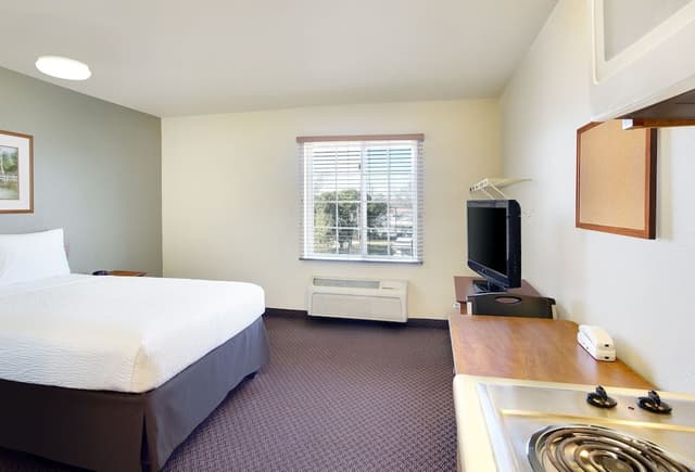 Room, 1 Queen Bed, Non Smoking