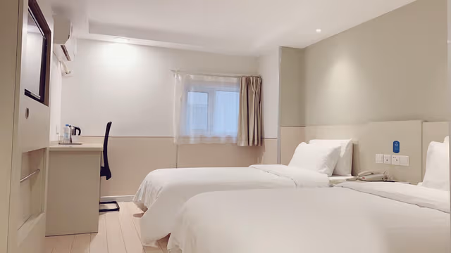 Guest Twin Room