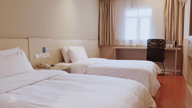 Guest Twin Room