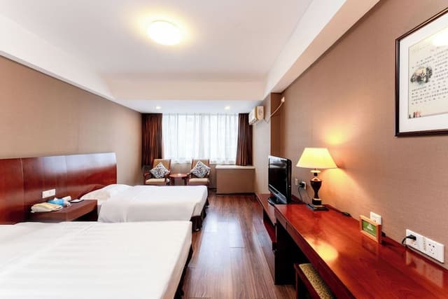 Basic Twin Room