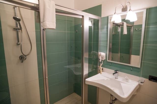 Basic Triple Room