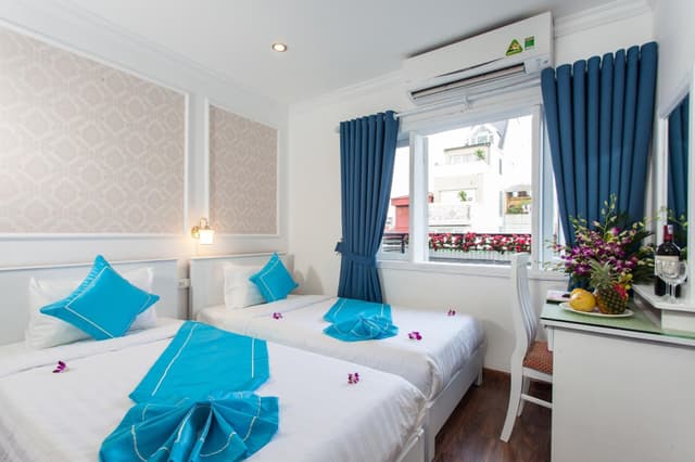 Triple Room with Balcony