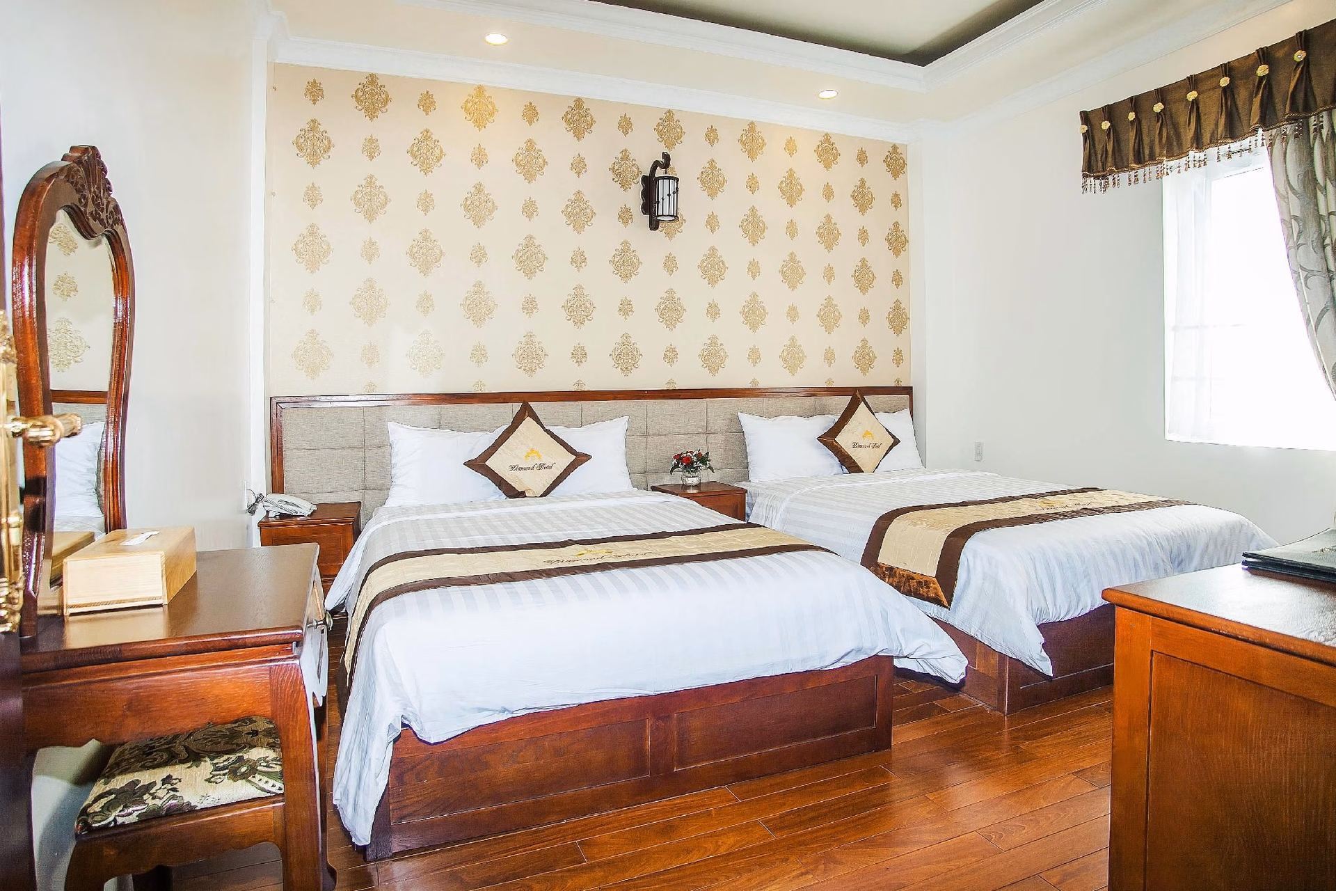 Diamond Hotel2