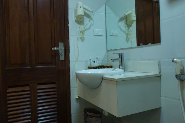 Triple Room with City View