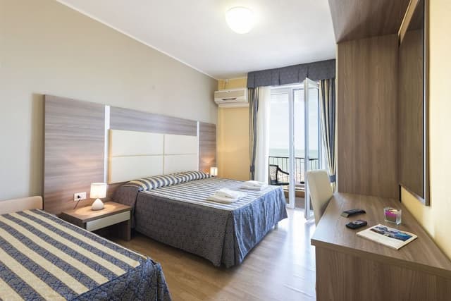 Family Quadruple Room, Balcony, Sea View