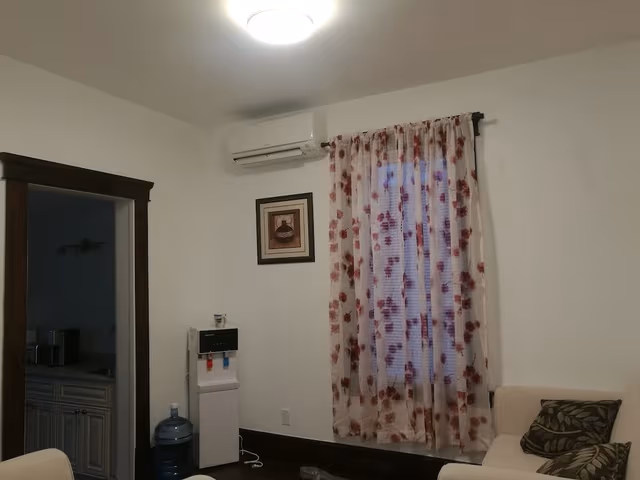 Luxury Suite, 1 King Bed, Balcony