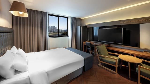 Premier Double Room