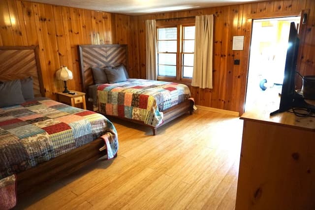 Traditional Room, 2 Double Beds, Non Smoking