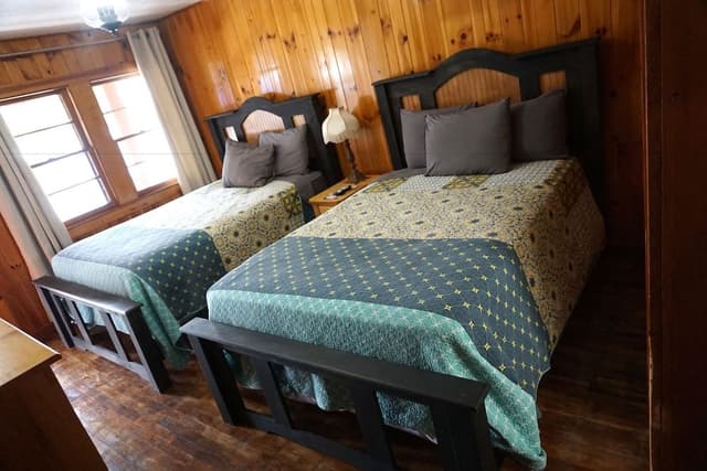 Traditional Room, 2 Double Beds, Non Smoking