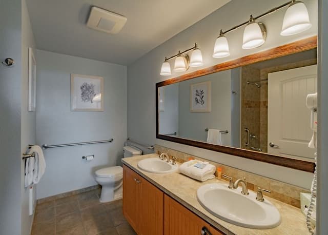Superior Condo, 2 Queen Beds, 2 Bathrooms, Bay View (Two Bed, Two Bath Condo)