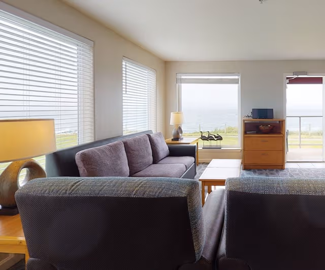 Deluxe Condo, 3 Bedrooms