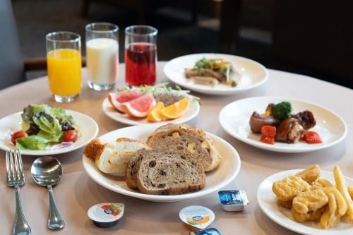 โรงแรมเทมพัส (Tempus Hotel)1