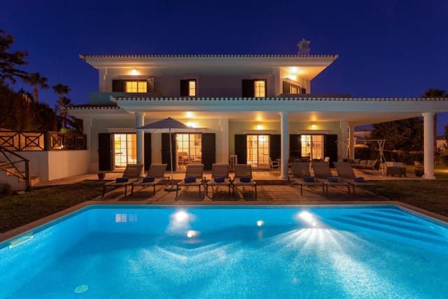 Villa 4 bedrooms
